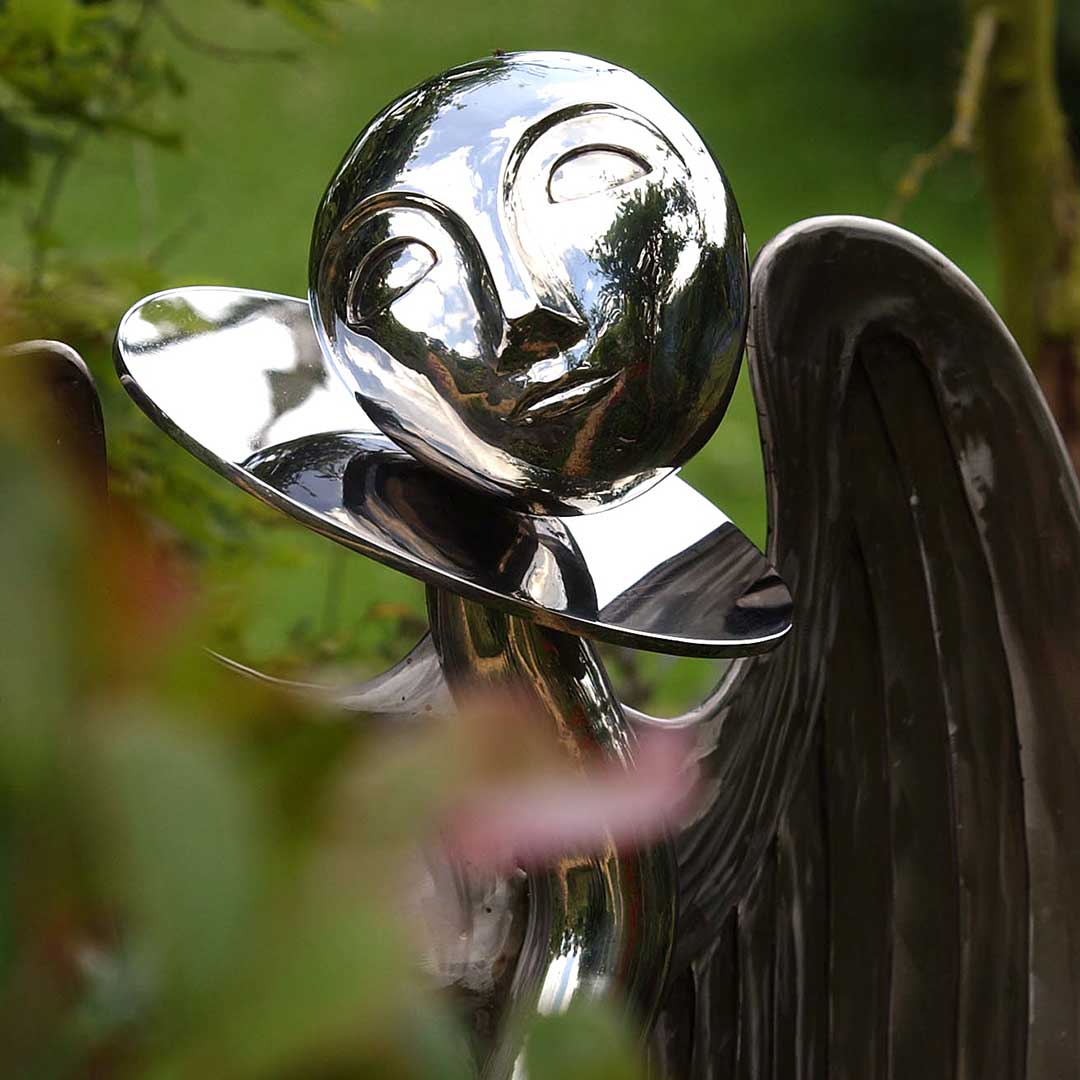 Angel: Stainless steel