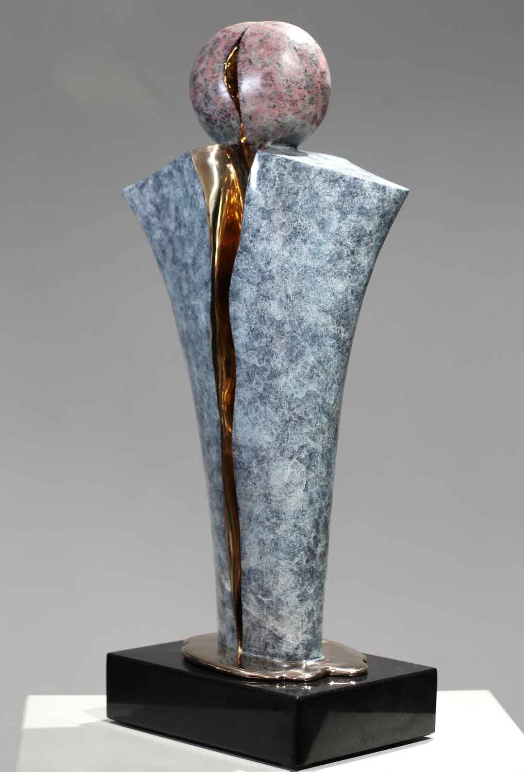 Tulpa: Patinated bronze, 630x 300x 180, Edition of 4